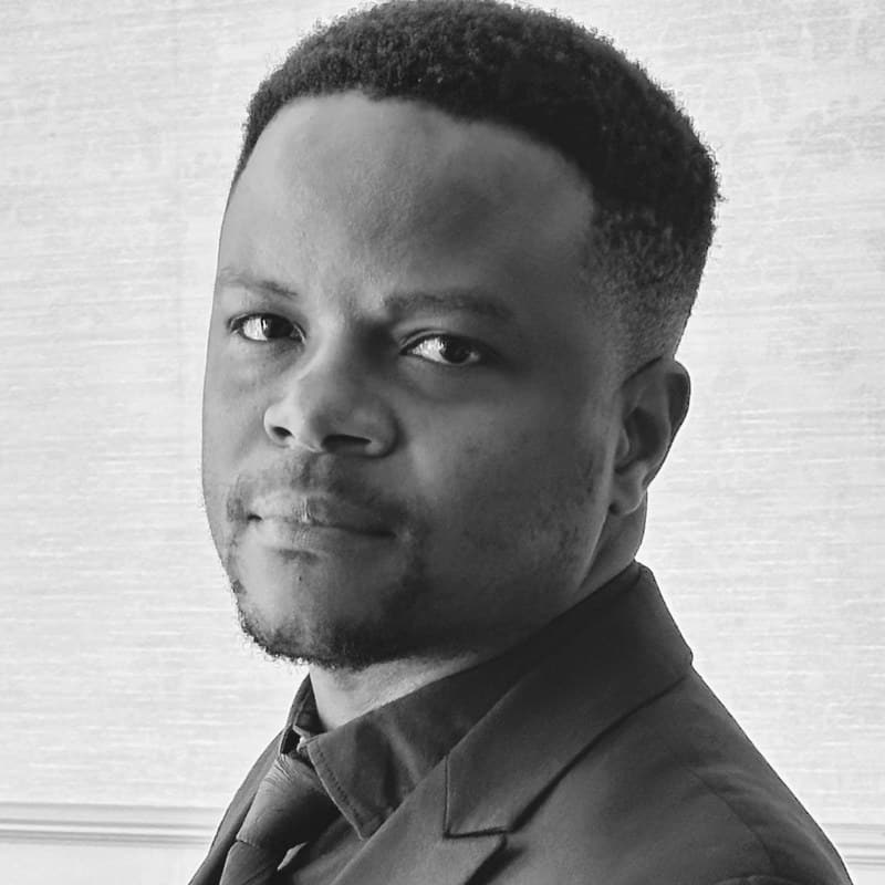 Oz Muwaniri